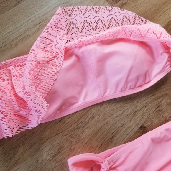 Bandeau Bikini Set - Picture 6 of 7